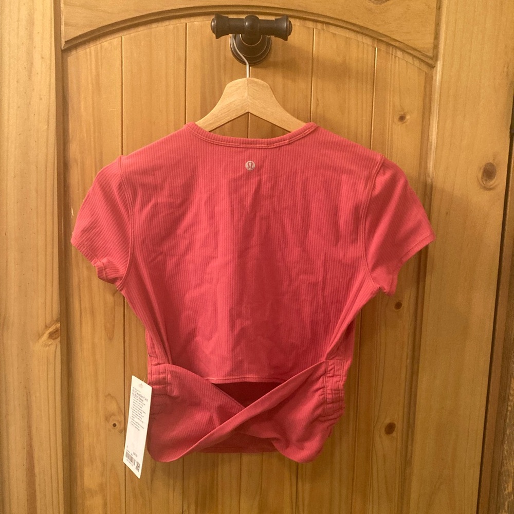NWT!! Lululemon All It Takes Back-Twist Rib Top.